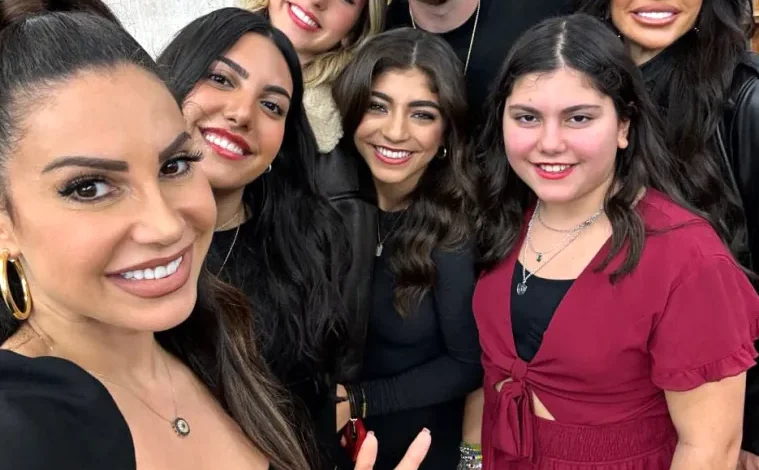 RHONJ’s Teresa Giudice and Jennifer Aydin Fangirl at ‘Vampire Diaries’ Convention - People & Society